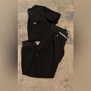 Figs women’s Black Jogger Sweatpants with Grey Drawstring